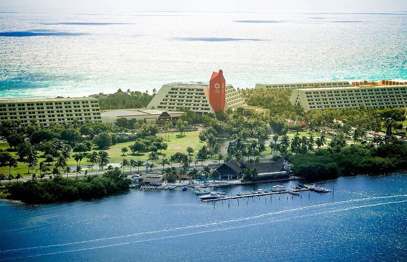 paquetes turísticos a THE PYRAMID LUXURY AT GRAND OASIS - Fiestas Patrias Cancún